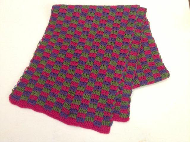 ３色で編むミニショール